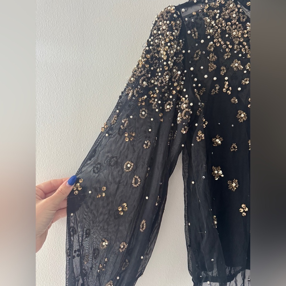 FARM RIO Mock Neck Sheer Embroidered Blouse - Picture 10 of 10